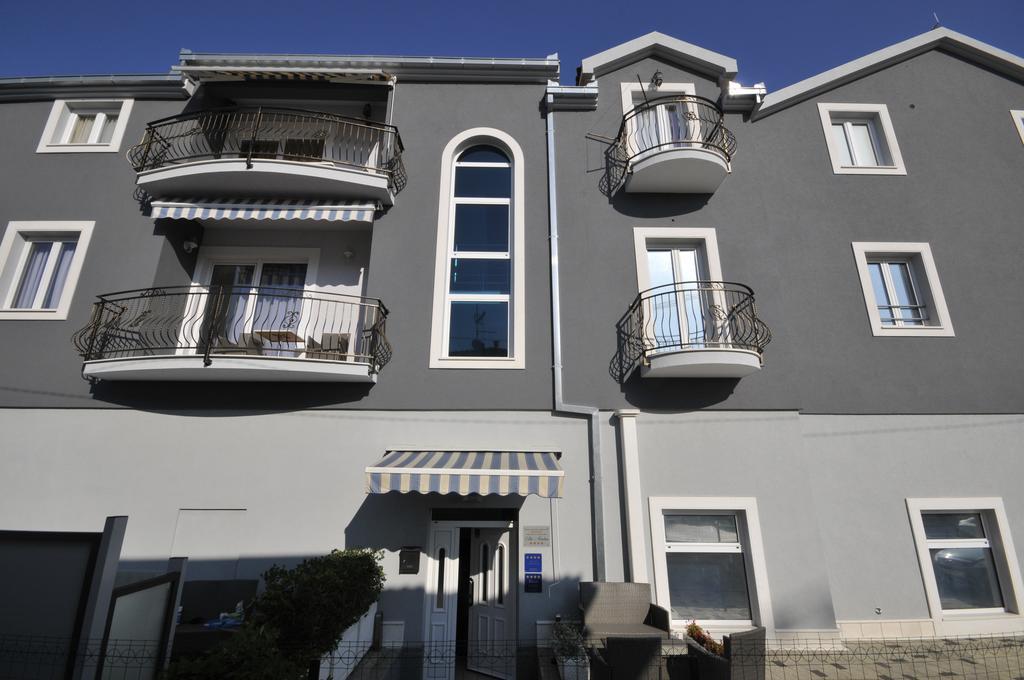 Apartments & Rooms Villa Maslina 特罗吉尔 外观 照片