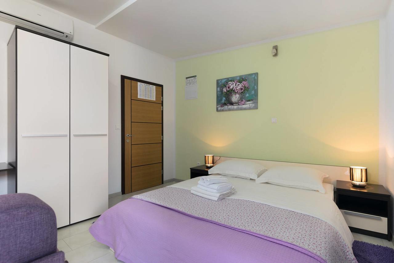 Apartments & Rooms Villa Maslina 特罗吉尔 外观 照片