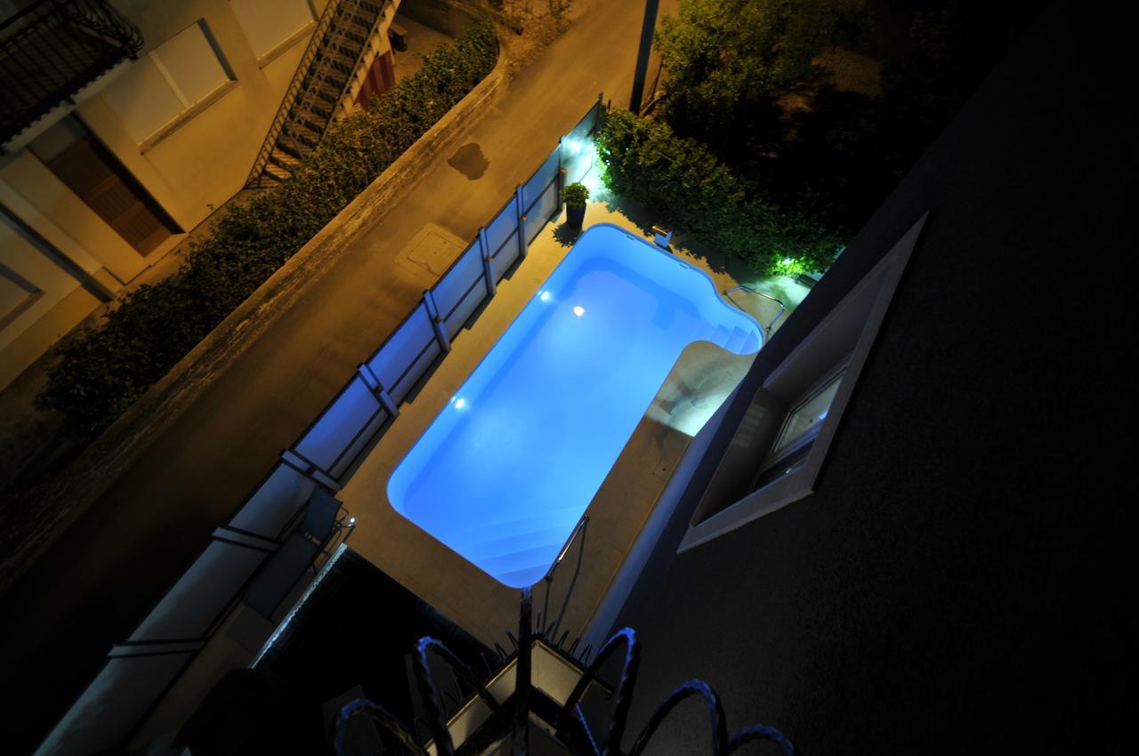 Apartments & Rooms Villa Maslina 特罗吉尔 外观 照片