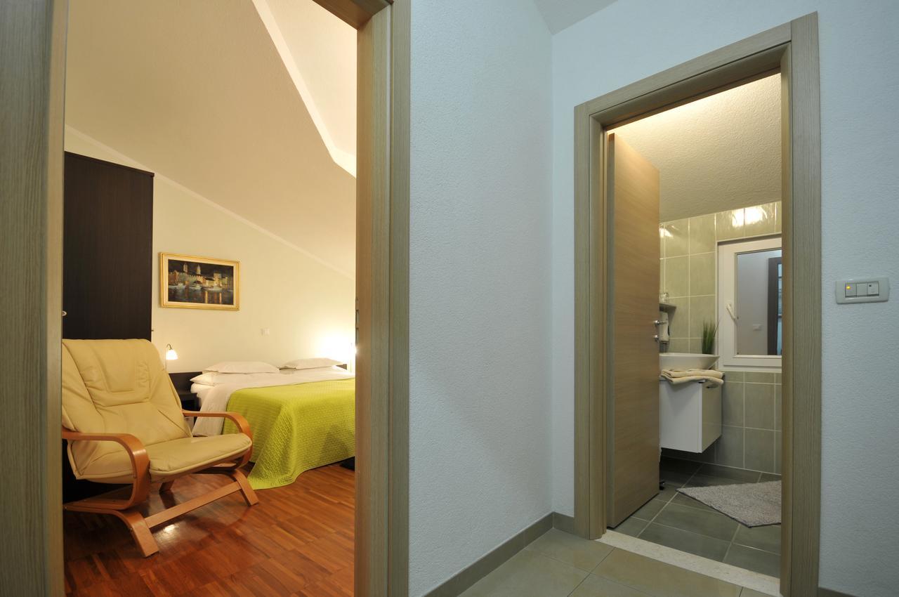 Apartments & Rooms Villa Maslina 特罗吉尔 外观 照片