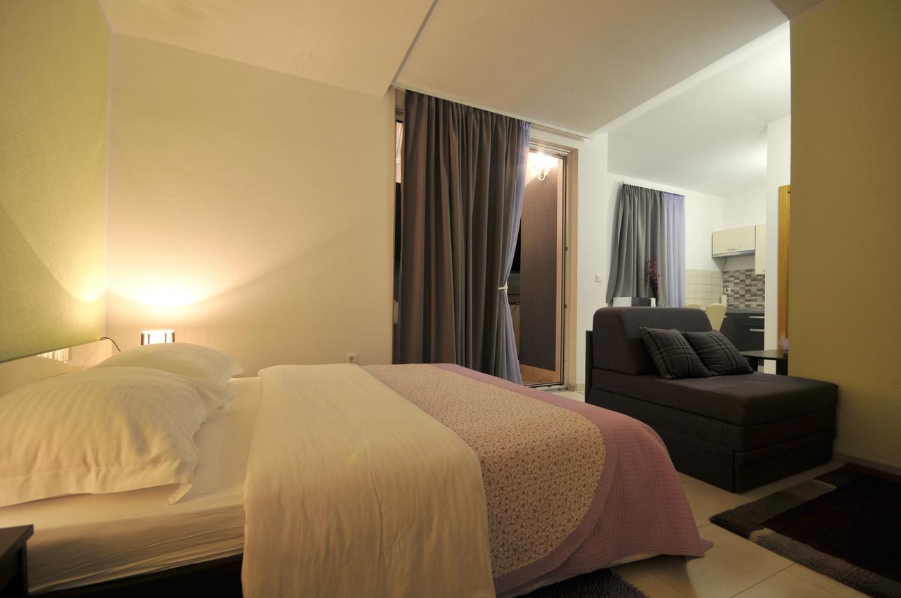 Apartments & Rooms Villa Maslina 特罗吉尔 外观 照片