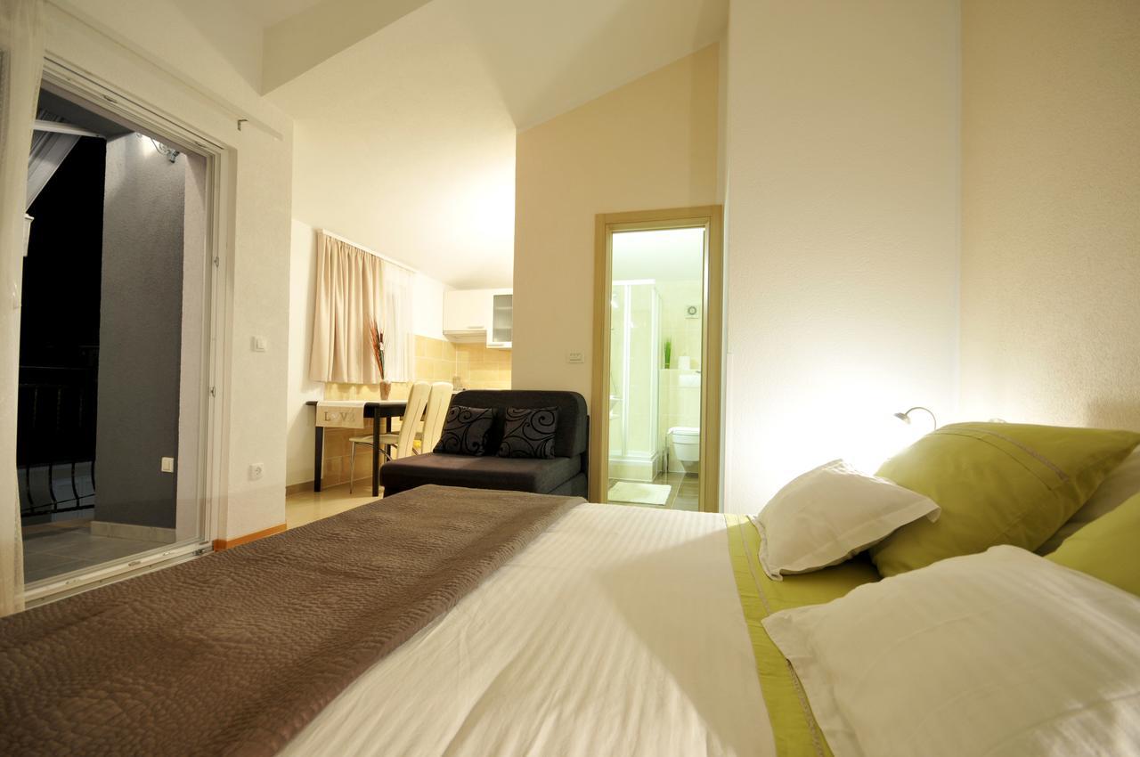 Apartments & Rooms Villa Maslina 特罗吉尔 外观 照片